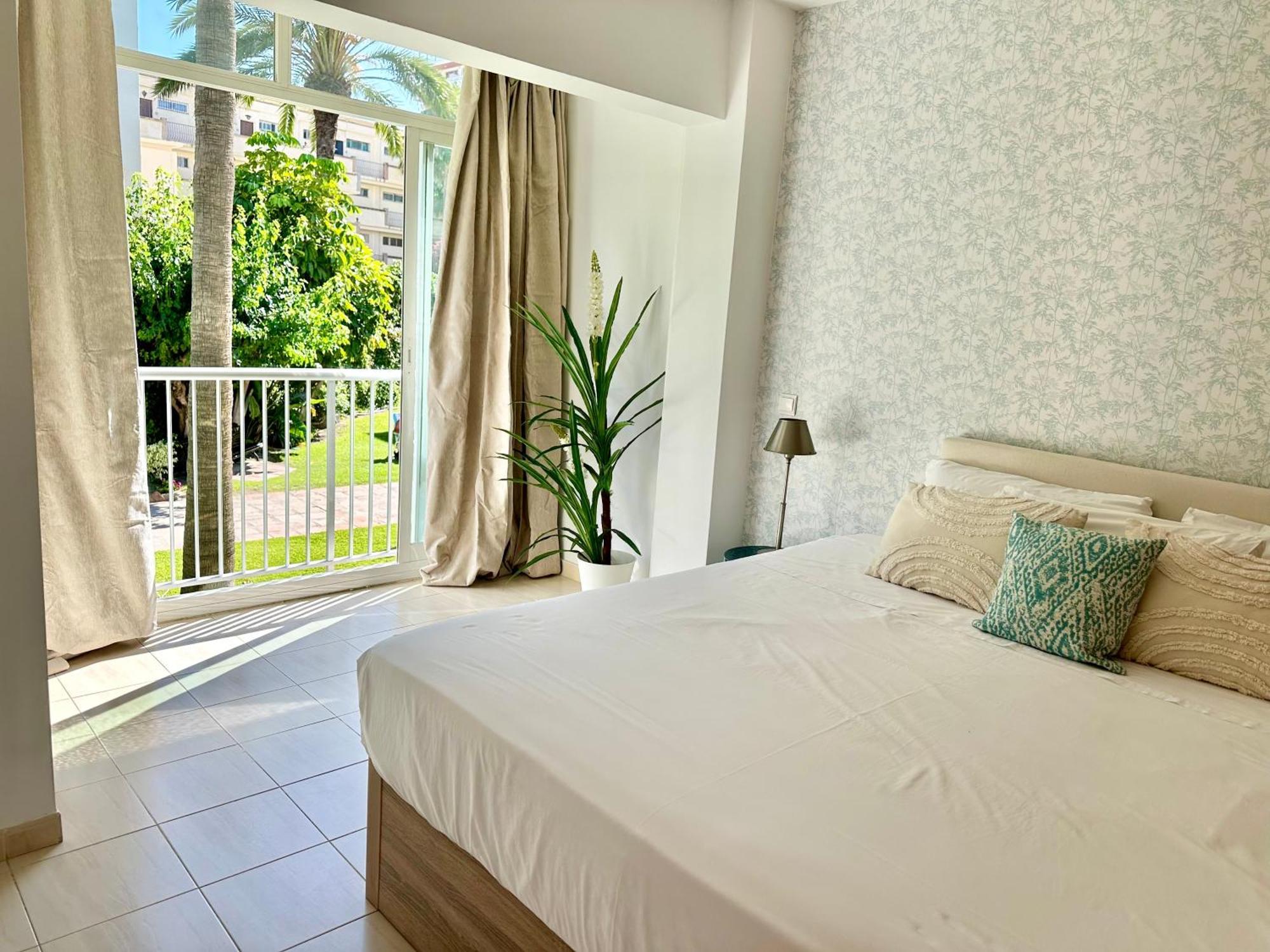 Bakari Koko Apartamento Torremolinos Exterior foto